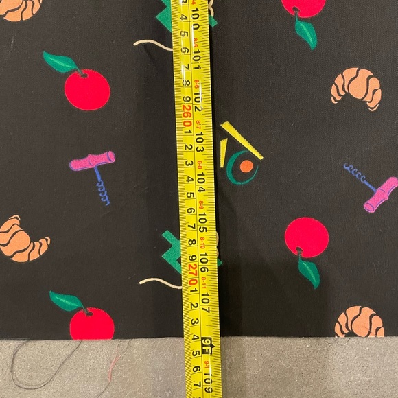 Disney Epcot Food and Wine Fabric Dapper Day - Picture 6 of 6